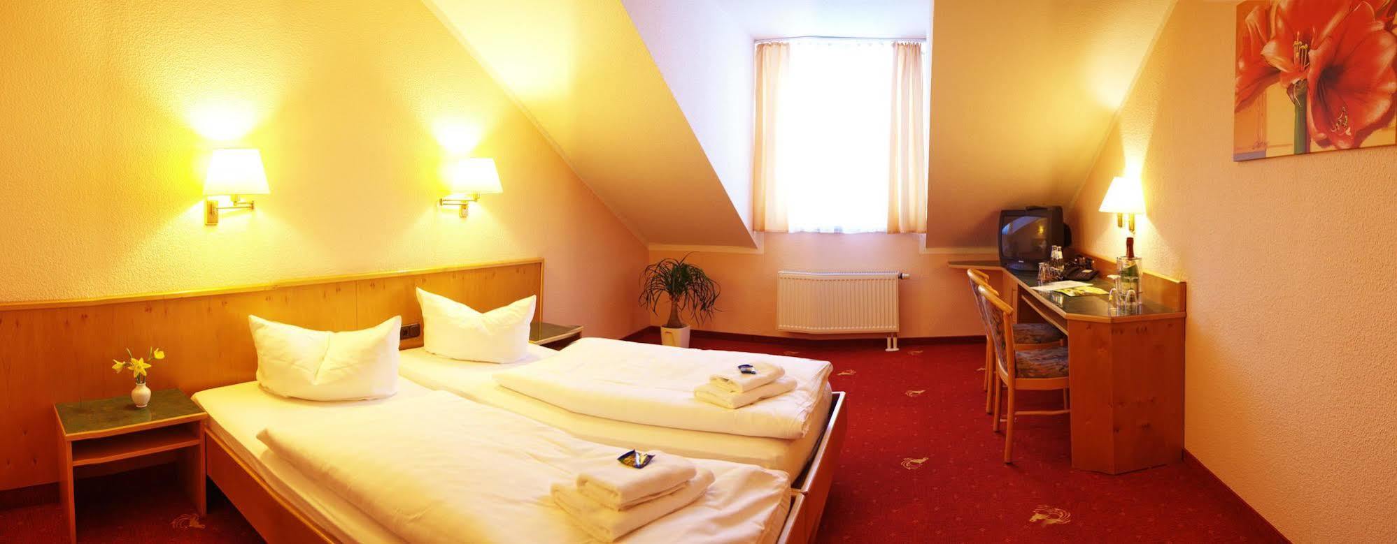 Hotel Goldener Fasan Oranienbaum-Wörlitz Kültér fotó